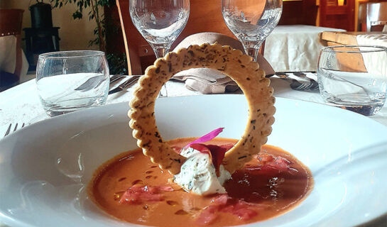 LOGIS HÔTEL LES PEUPLIERS Baratier