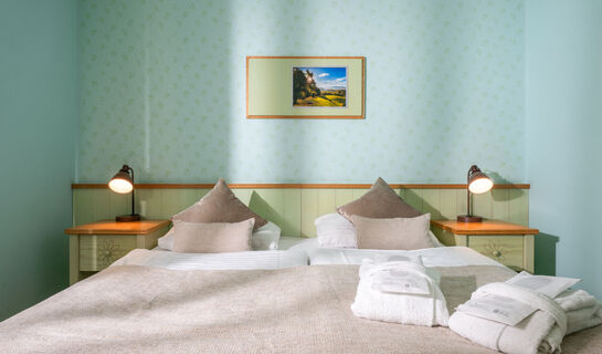 TERME SNOVIK Laze v Tuhinju