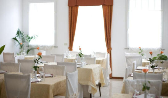HOTEL VILLA PINA Milano Marittima (RA)