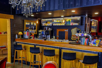 HÔTEL CONTINENTAL (B&B) Evian-les-Bains