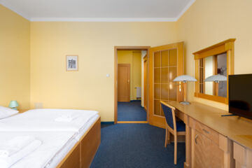 WELLNESS HOTEL JEAN DE CARRO Karlsbad