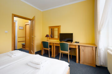 WELLNESS HOTEL JEAN DE CARRO Karlsbad